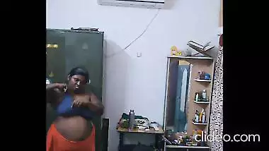 Dusky village Tamil wife blowjob to husband in topless