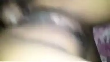 Delhi college girl invites boyfriend when alone and horny!