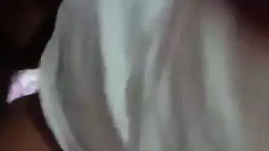 Milf from Madurai enjoys Tamil sex with her neighbor