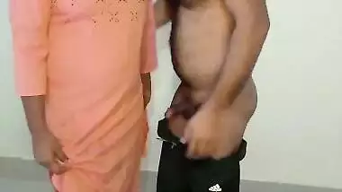 देवर ने भाभी को घोड़ी बना कर चोदा