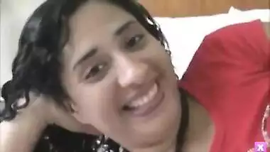 Sucking Pussy Of Hot NRI Bhabhi