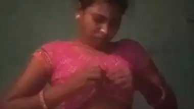 Village girl fingering pussy selfie record