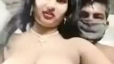 Newly married sexy Bhabhi live cam sex show