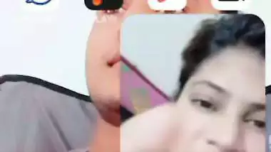 Video call nude show of sexy Indian girlfriend MMS