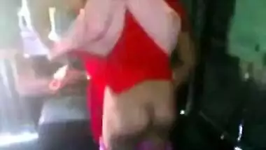 Hot Bhojpuri Bhabhi Showing Ass For Sex