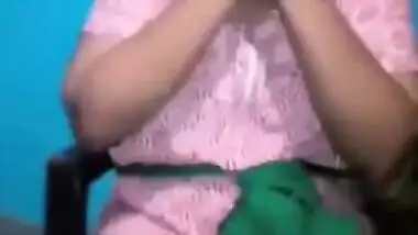 Exclusive- Sexy Indian Wife Boob Sucking By Hubby