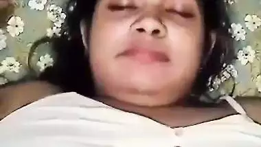 Lover presses his sleeping GF’s big boobs