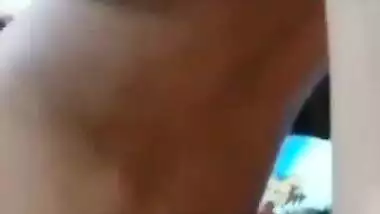 Desi girl hot show hot nips