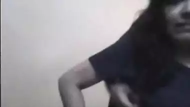 Mature Bhabhi Showing Off - Movies.