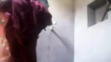 bangla girl 29 watching hiddencam by cousin 