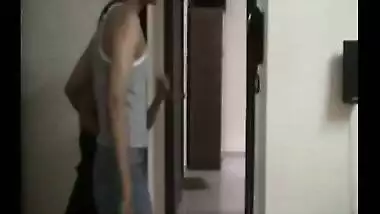 Bhabhi And Husband Fuck In hotel On Their Honeymoon