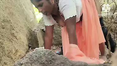 Indian outdoor sex of Nephew fucking his aunt in the bush