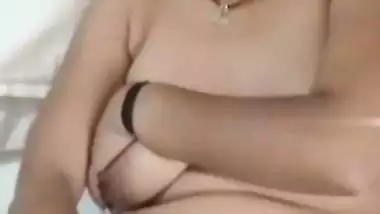 Hairy pussy wife honemoon sex in hotel room viral MMS