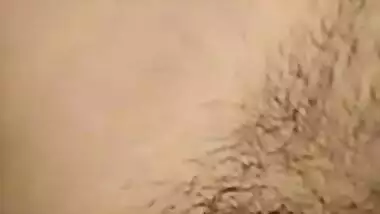 Young girlâ€™s sexy Dehati pussy show video