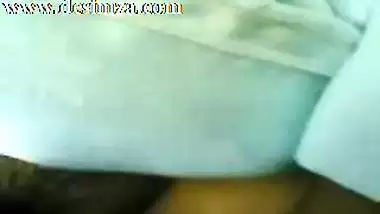 Asian girl Iesha pussy entry MMS clip