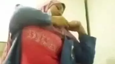 Today Exclusive- Bangla Magi Showing Her Boobs