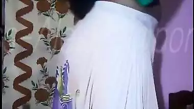 Sri Lankan - New Sex Video 2020 අලුත්ම එක,කොල්ලට යවපු වීඩියෝ එක ලීක් වෙලා