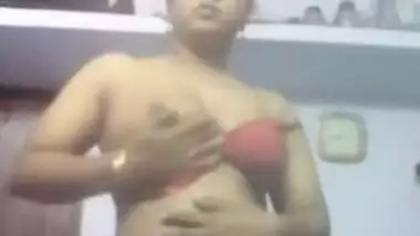 Indian aunty dress change selfie, nude body shown for her bf