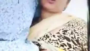 Desi Bhabhi Pussy Licking and Fucking