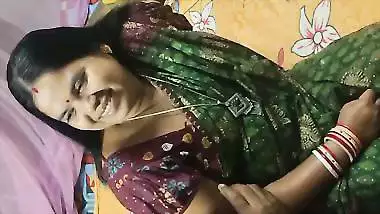 Mature aunty hard fucking homemade with neighbor